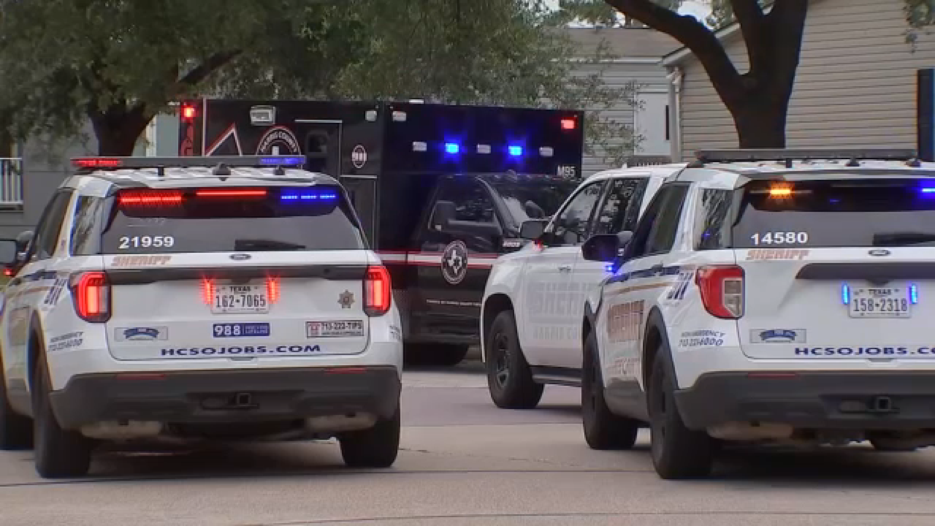 Woman arrested after leading deputies on chase in north Harris County, sheriff's office says