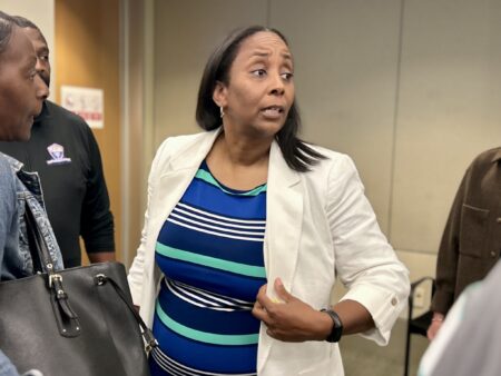 Teachers union president files civil rights lawsuit against Houston ISD over her firing