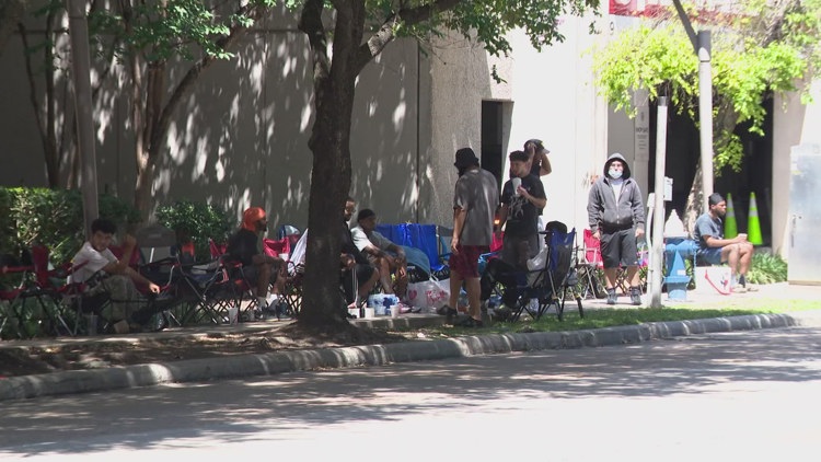 Massive crowds force closure at Houston Galleria Swatch store during luxury watch launch